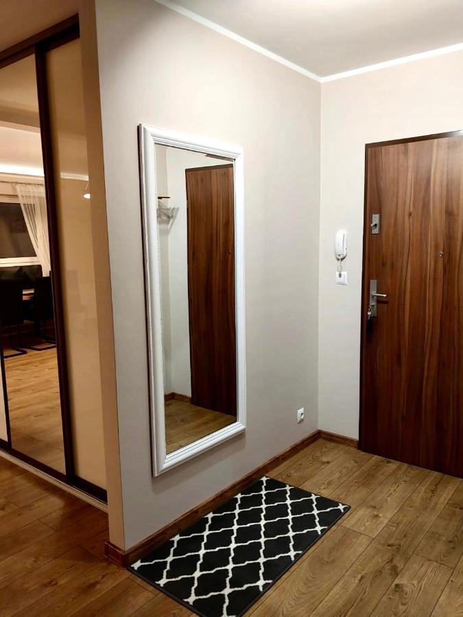 Apartament Sajowy Z Miejscem Postojowym W Garazu Podziemnym Apartment Torun Exterior photo